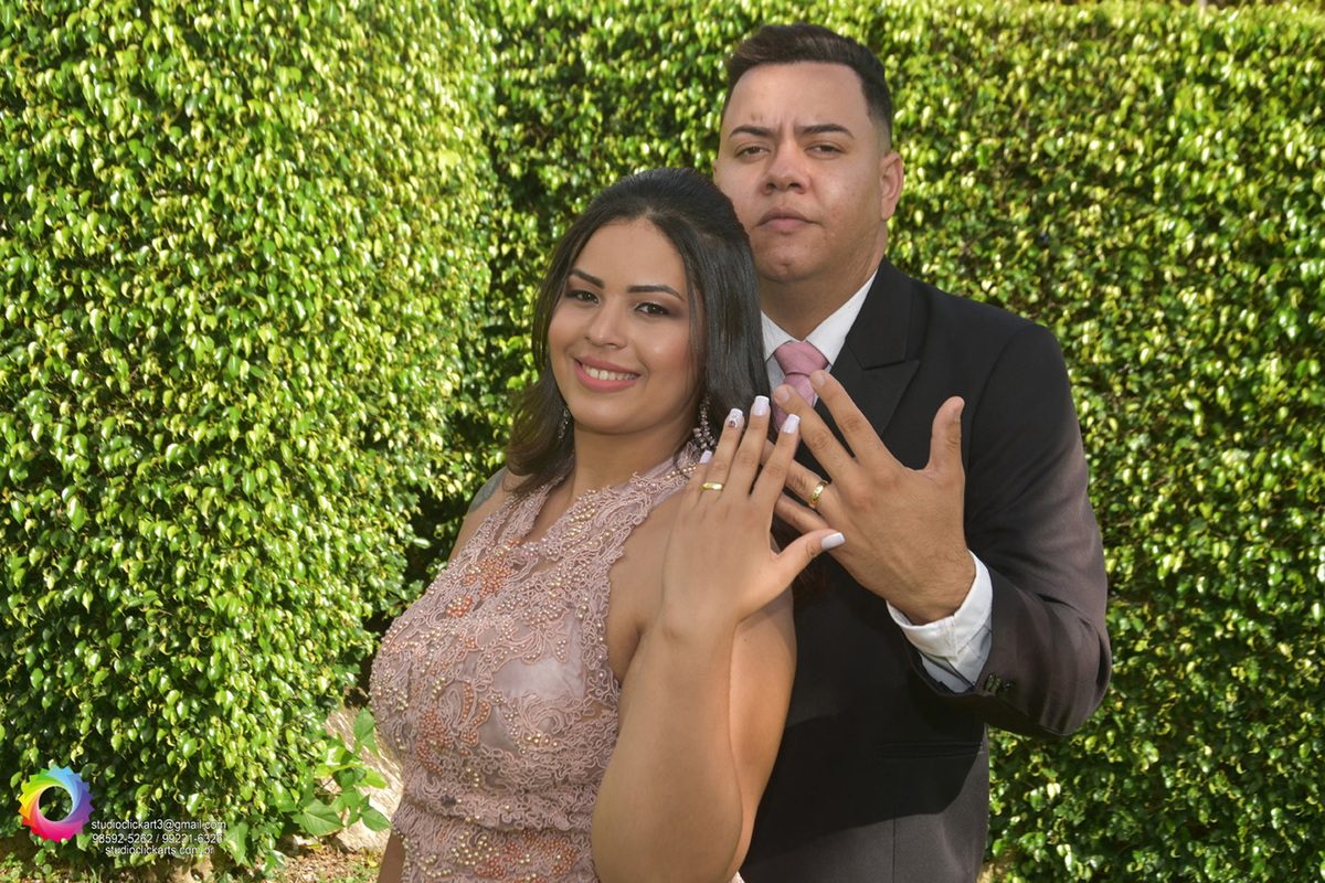 Aqui eu faço um pouco do estilo   #streetwedding no jardim