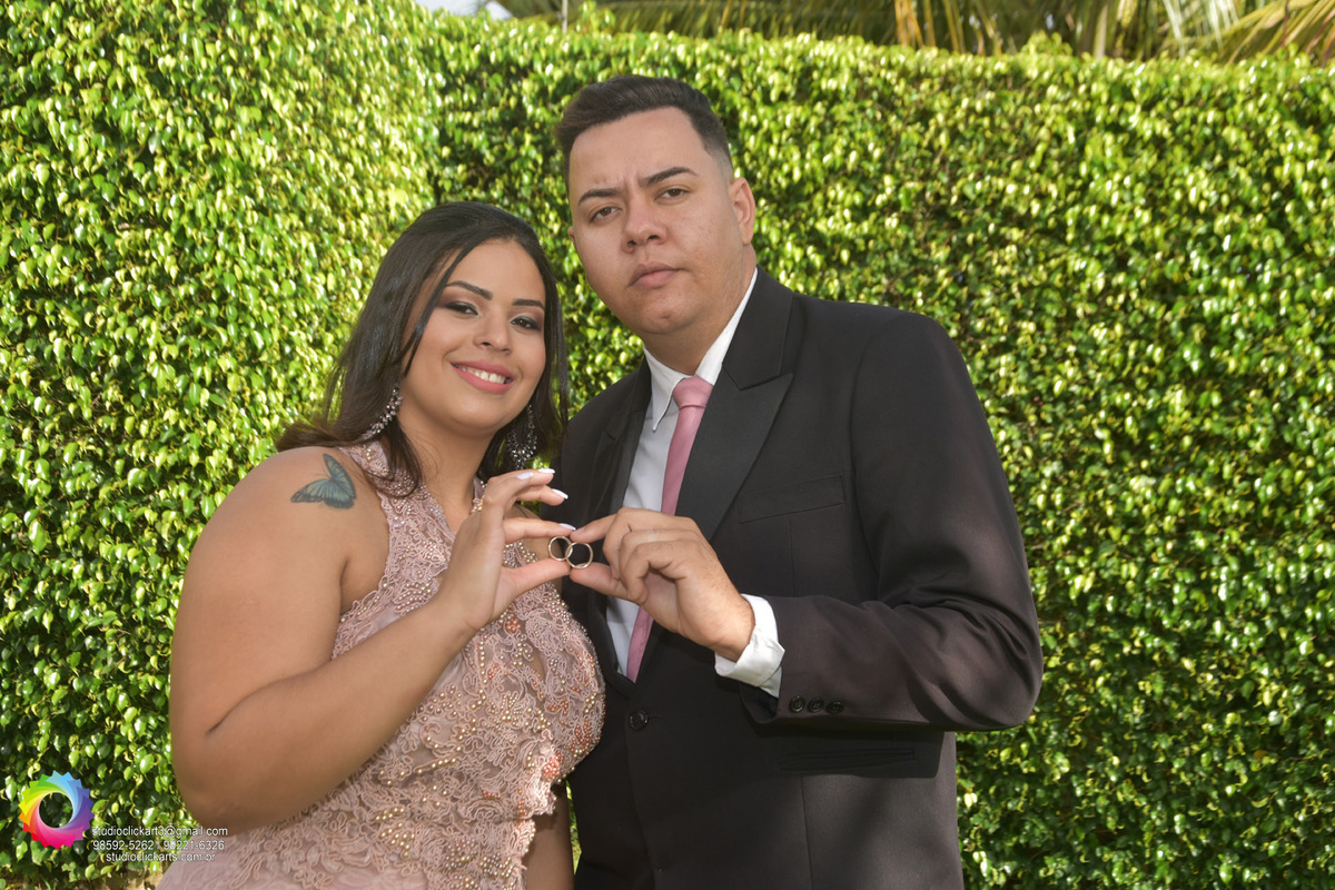 Aqui eu faço um pouco do estilo   #streetwedding no jardim