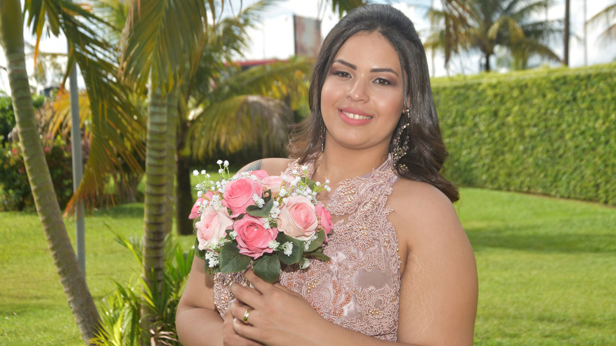 Aqui eu faço um pouco do estilo   #streetwedding no jardim