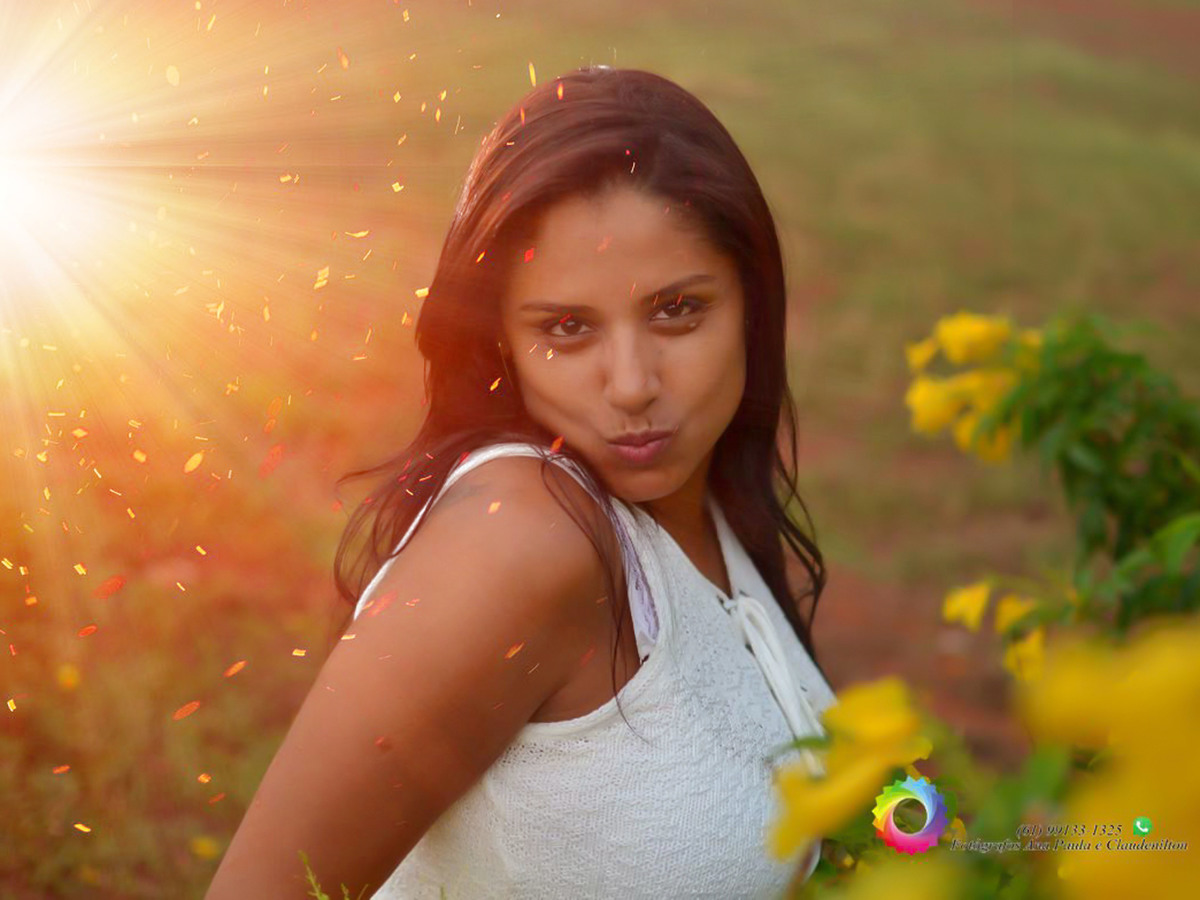 Thatyanne Gomes de Miranda ensaio no Parque Deck Sul df no final da tarde
