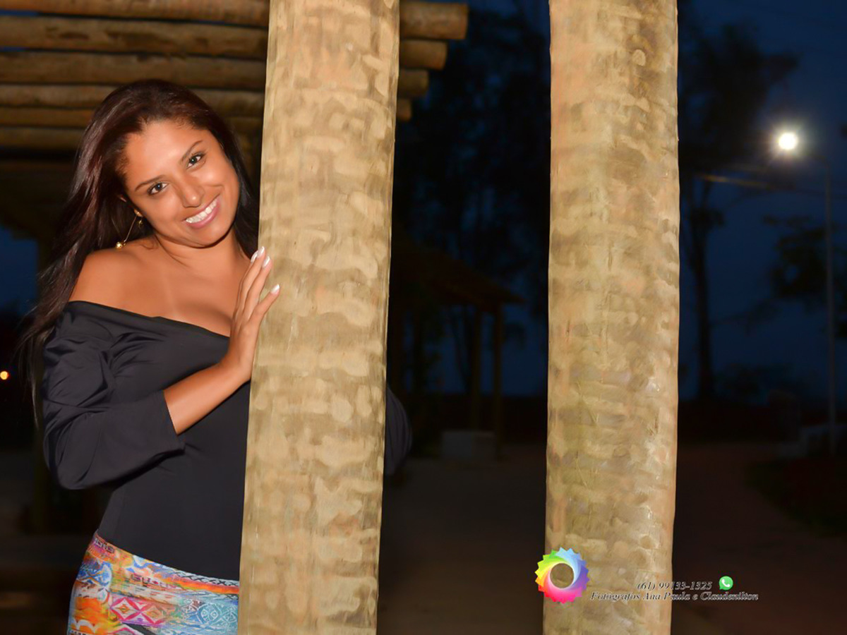 A noite Thatyanne Gomes de Miranda ensaio no Parque Deck Sul df