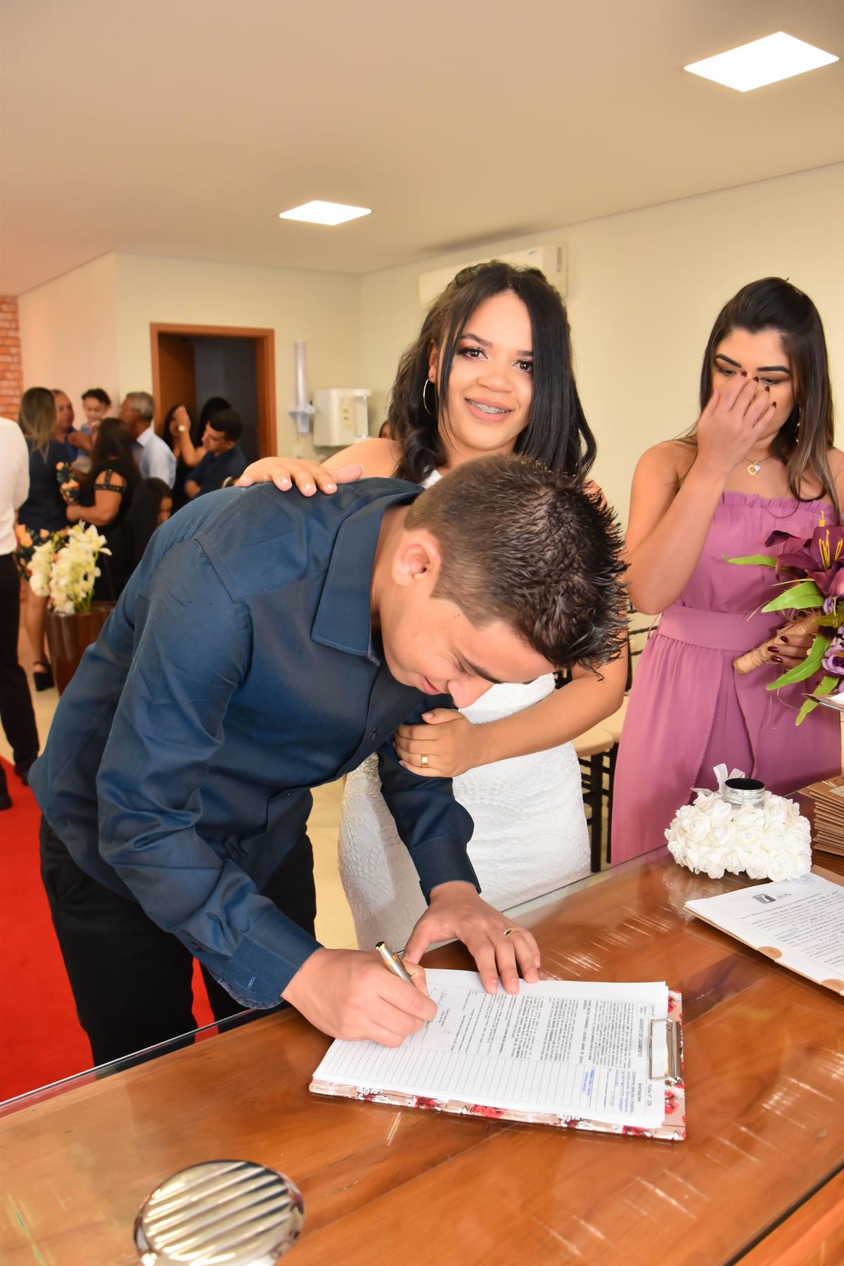 Cartório do 7º Ofício de Ceilândia Casamento de Laleska e Pedro