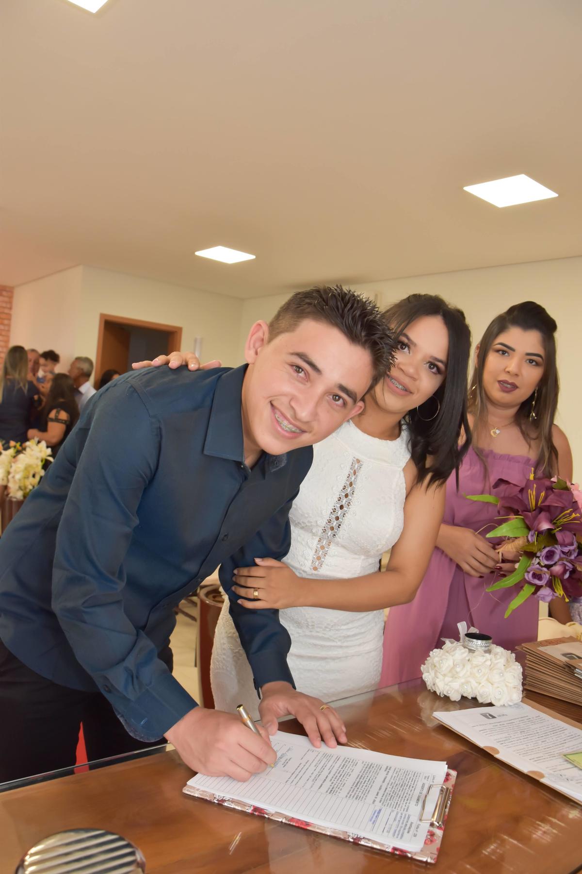 Cartório do 7º Ofício de Ceilândia Casamento de Laleska e Pedro