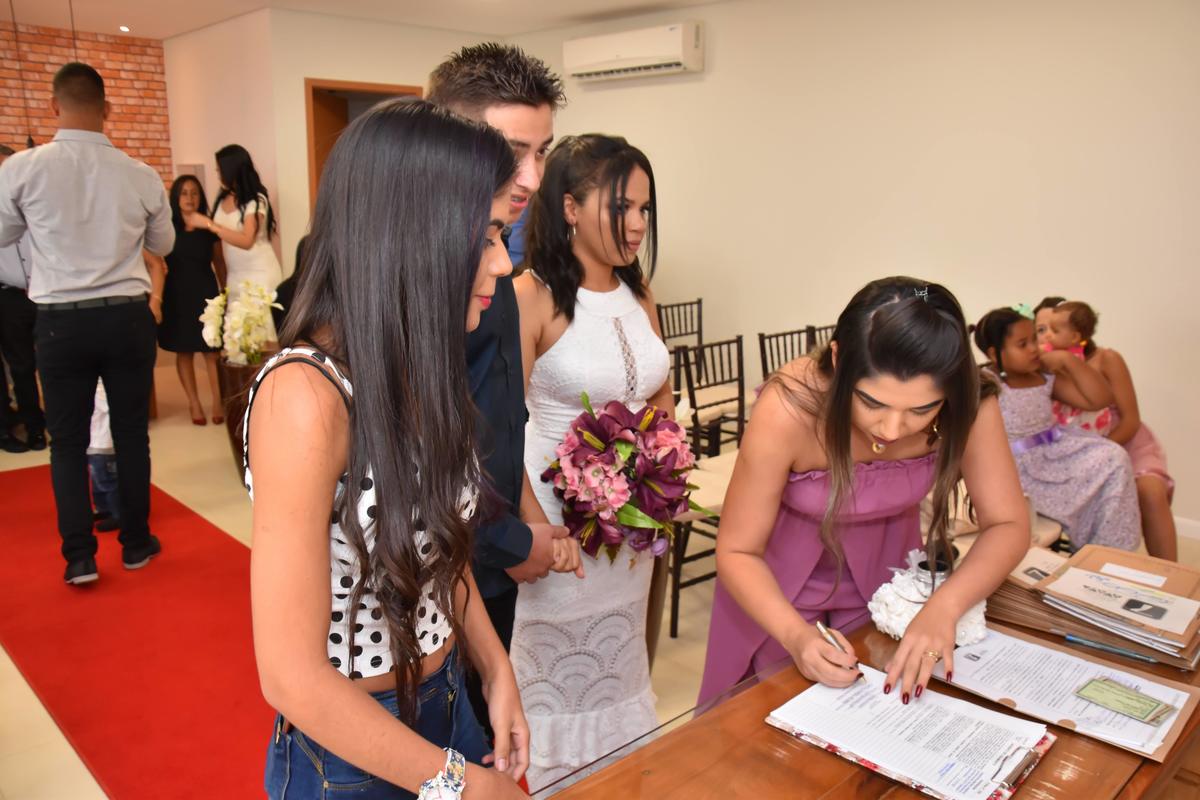 Cartório do 7º Ofício de Ceilândia Casamento de Laleska e Pedro