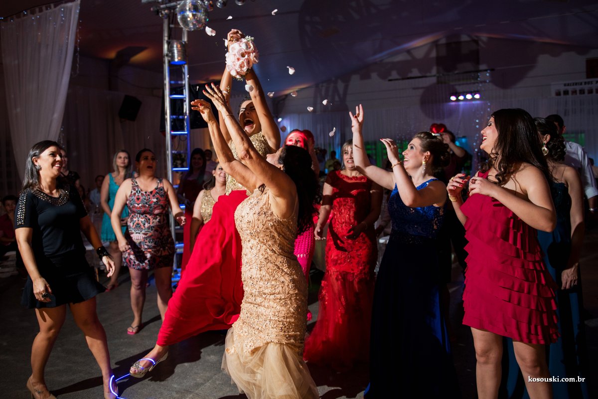 peguei o buque e agora