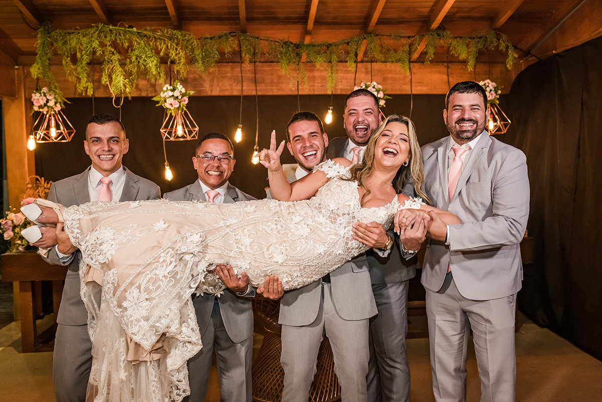 Casamento de dia por do sol fotógrafo de Casamento em Vila Velha fotógrafo de Casamento em Serra fotógrafo de Casamento em Vitória fotógrafo de Casamento em cariacica fotógrafo de Casamento em Aracruz noiva vestido de noiva cerimonial ponta dos Fachos