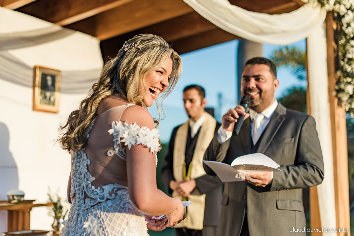 Casamento de dia por do sol fotógrafo de Casamento em Vila Velha fotógrafo de Casamento em Serra fotógrafo de Casamento em Vitória fotógrafo de Casamento em cariacica fotógrafo de Casamento em Aracruz noiva vestido de noiva cerimonial ponta dos Fachos