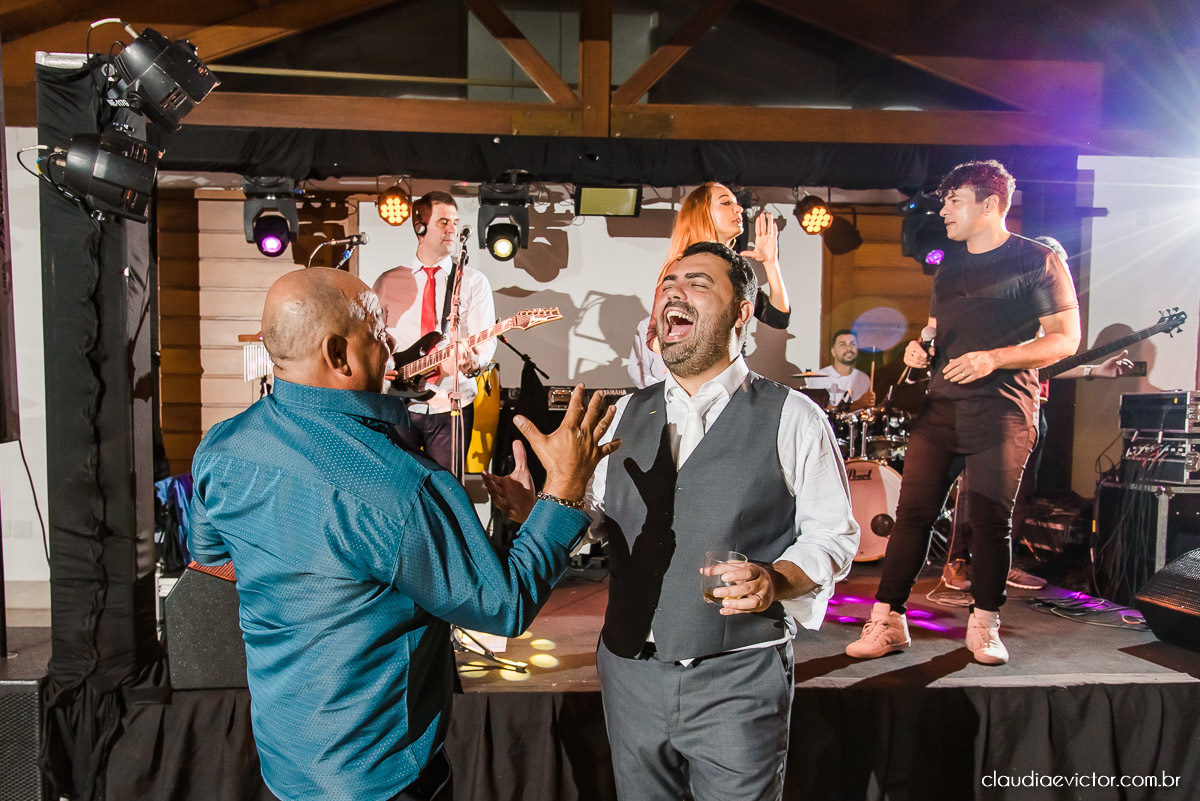 Casamento de dia por do sol fotógrafo de Casamento em Vila Velha fotógrafo de Casamento em Serra fotógrafo de Casamento em Vitória fotógrafo de Casamento em cariacica fotógrafo de Casamento em Aracruz noiva vestido de noiva cerimonial ponta dos Fachos