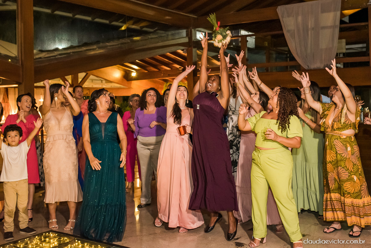 Casamento de dia por do sol fotógrafo de Casamento em Vila Velha fotógrafo de Casamento em Serra fotógrafo de Casamento em Vitória fotógrafo de Casamento em cariacica fotógrafo de Casamento em Aracruz noiva vestido de noiva cerimonial ponta dos Fachos