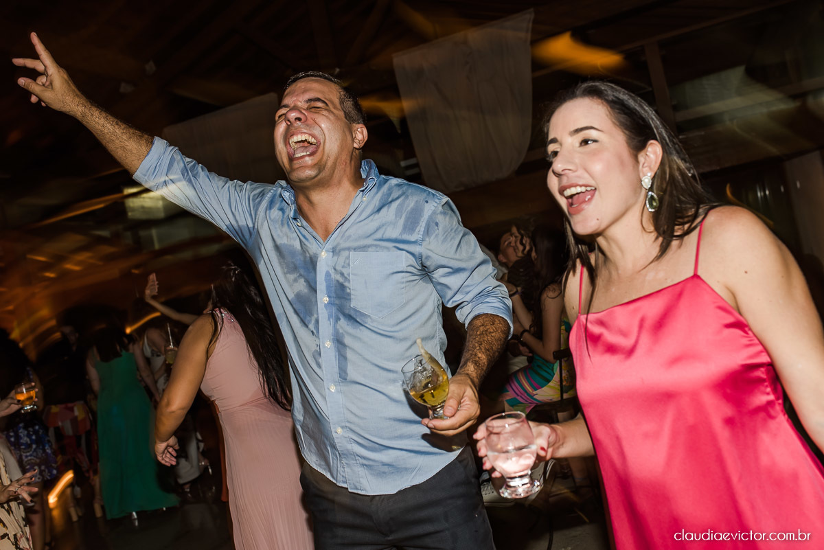 Casamento de dia por do sol fotógrafo de Casamento em Vila Velha fotógrafo de Casamento em Serra fotógrafo de Casamento em Vitória fotógrafo de Casamento em cariacica fotógrafo de Casamento em Aracruz noiva vestido de noiva cerimonial ponta dos Fachos