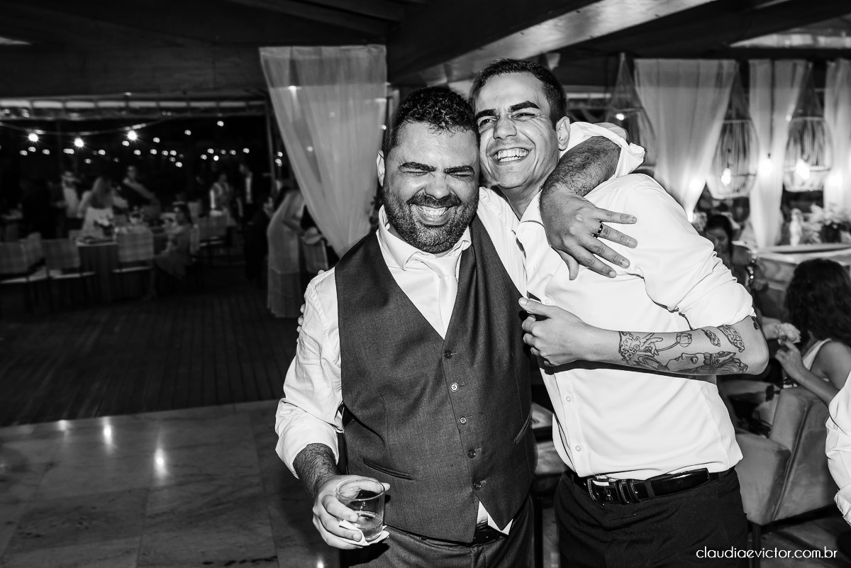 Casamento de dia por do sol fotógrafo de Casamento em Vila Velha fotógrafo de Casamento em Serra fotógrafo de Casamento em Vitória fotógrafo de Casamento em cariacica fotógrafo de Casamento em Aracruz noiva vestido de noiva cerimonial ponta dos Fachos