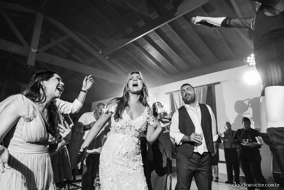 Casamento de dia por do sol fotógrafo de Casamento em Vila Velha fotógrafo de Casamento em Serra fotógrafo de Casamento em Vitória fotógrafo de Casamento em cariacica fotógrafo de Casamento em Aracruz noiva vestido de noiva cerimonial ponta dos Fachos