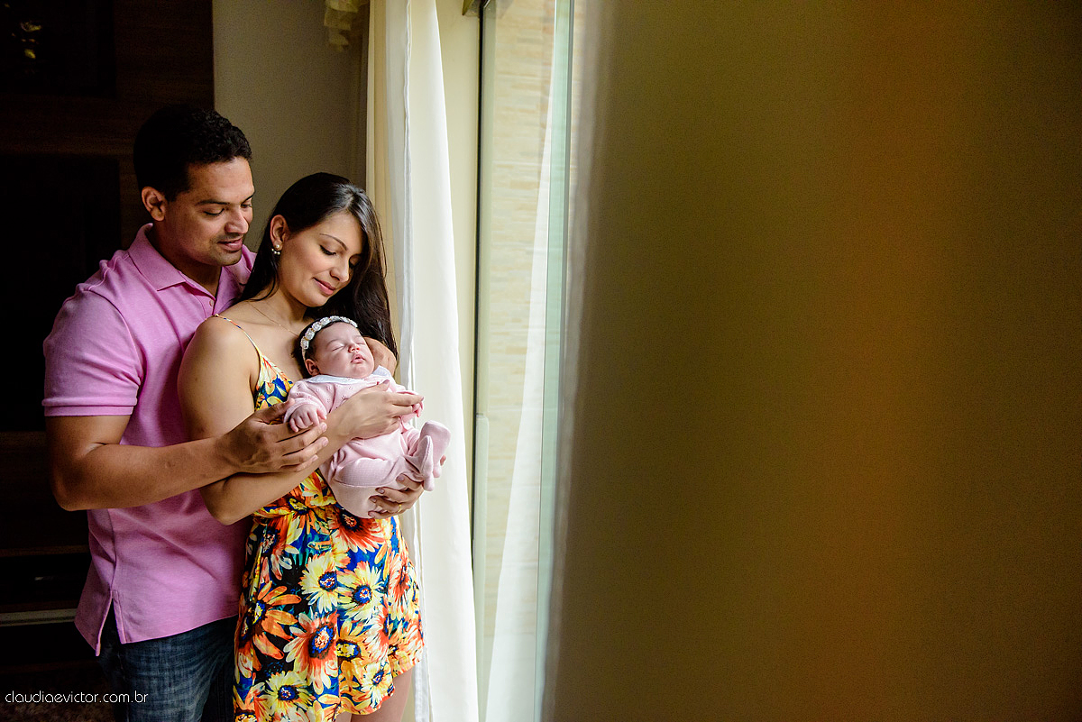 Lindo Lifestyle realizado na serra ES por fotógrafos de casamento de Vila Velha fotógrafos de casamento de Vitória fotógrafos de casamento de Serra espirito santo ES com bebê e um lindo quartinho com decoração das princesas da Disney