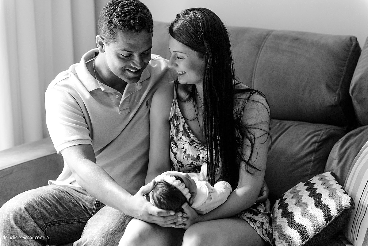 Lindo Lifestyle realizado na serra ES por fotógrafos de casamento de Vila Velha fotógrafos de casamento de Vitória fotógrafos de casamento de Serra espirito santo ES com bebê e um lindo quartinho com decoração das princesas da Disney
