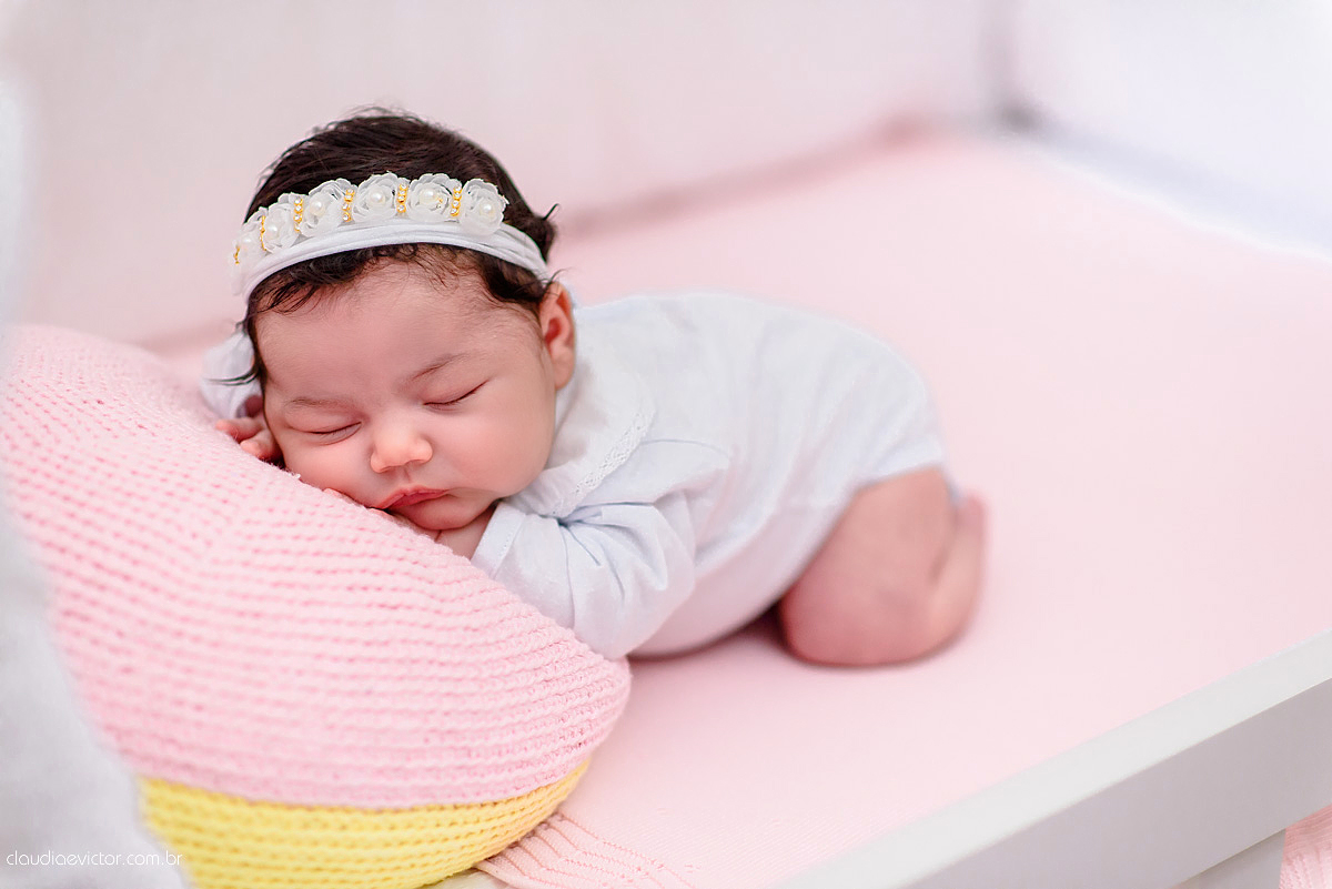 Lindo Lifestyle realizado na serra ES por fotógrafos de casamento de Vila Velha fotógrafos de casamento de Vitória fotógrafos de casamento de Serra espirito santo ES com bebê e um lindo quartinho com decoração das princesas da Disney