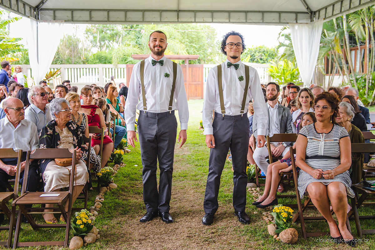Lindo casamento no estilo Celta medieval realizado na serra por fotógrafos de casamento de Vila Velha fotógrafos de casamento de Vitória fotógrafos de casamento de Serra com sapateado irlandês noivo e noiva com roupas originais e diferentes