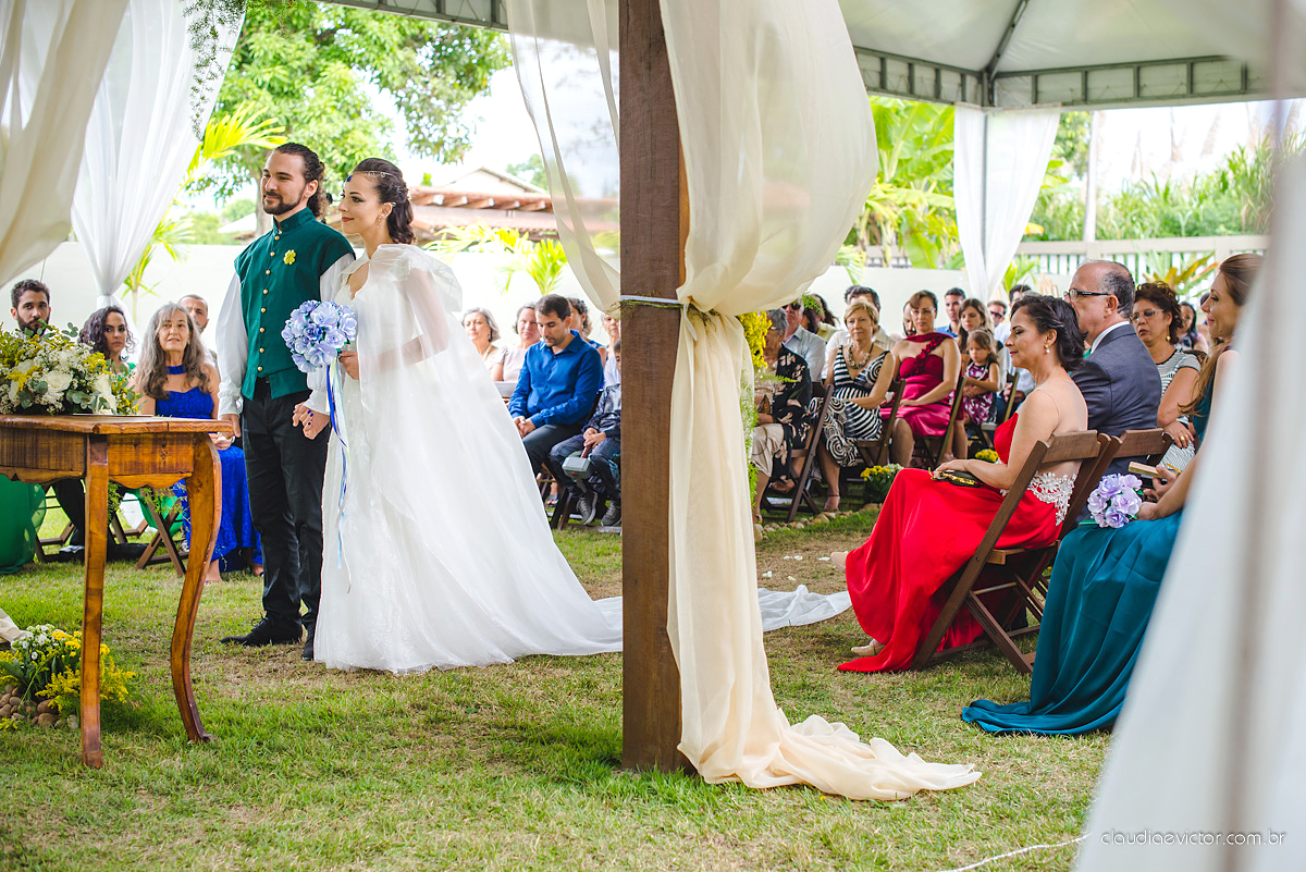 Lindo casamento no estilo Celta medieval realizado na serra por fotógrafos de casamento de Vila Velha fotógrafos de casamento de Vitória fotógrafos de casamento de Serra com sapateado irlandês noivo e noiva com roupas originais e diferentes