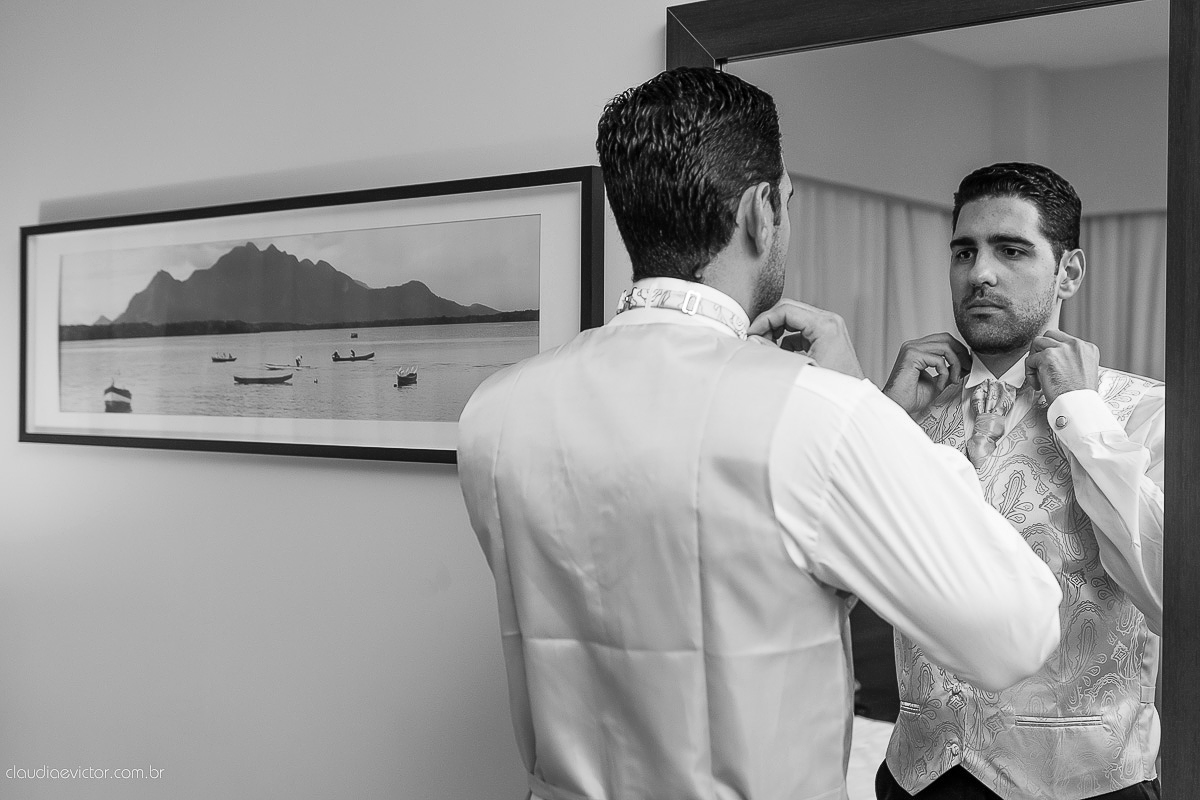 book, bride, casamento, ensaio, externa, fotógrafo de casamento de Vila Velha fotógrafo de casamento de Vitória fotógrafo de casamento de Serra Espirito Santo ES fotos criativas de casamento