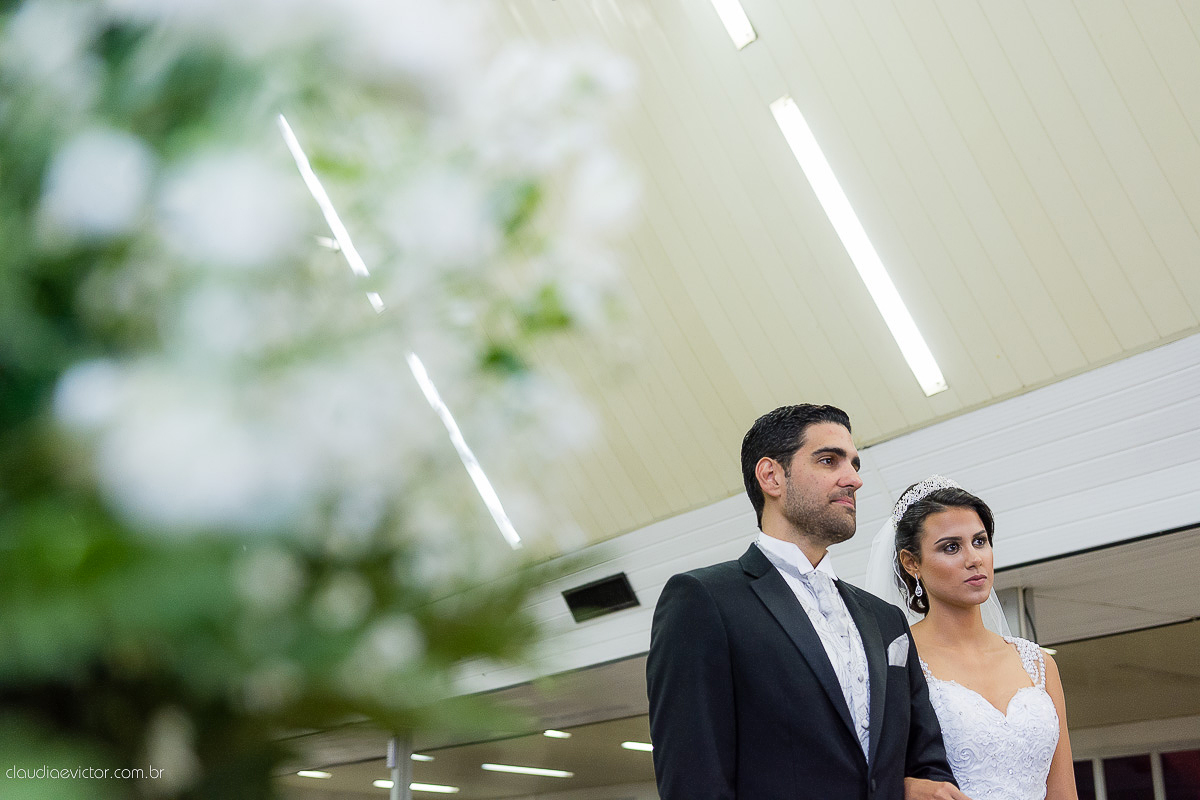 book, bride, casamento, ensaio, externa, fotógrafo de casamento de Vila Velha fotógrafo de casamento de Vitória fotógrafo de casamento de Serra Espirito Santo ES fotos criativas de casamento