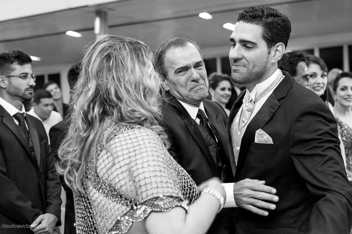 book, bride, casamento, ensaio, externa, fotógrafo de casamento de Vila Velha fotógrafo de casamento de Vitória fotógrafo de casamento de Serra Espirito Santo ES fotos criativas de casamento