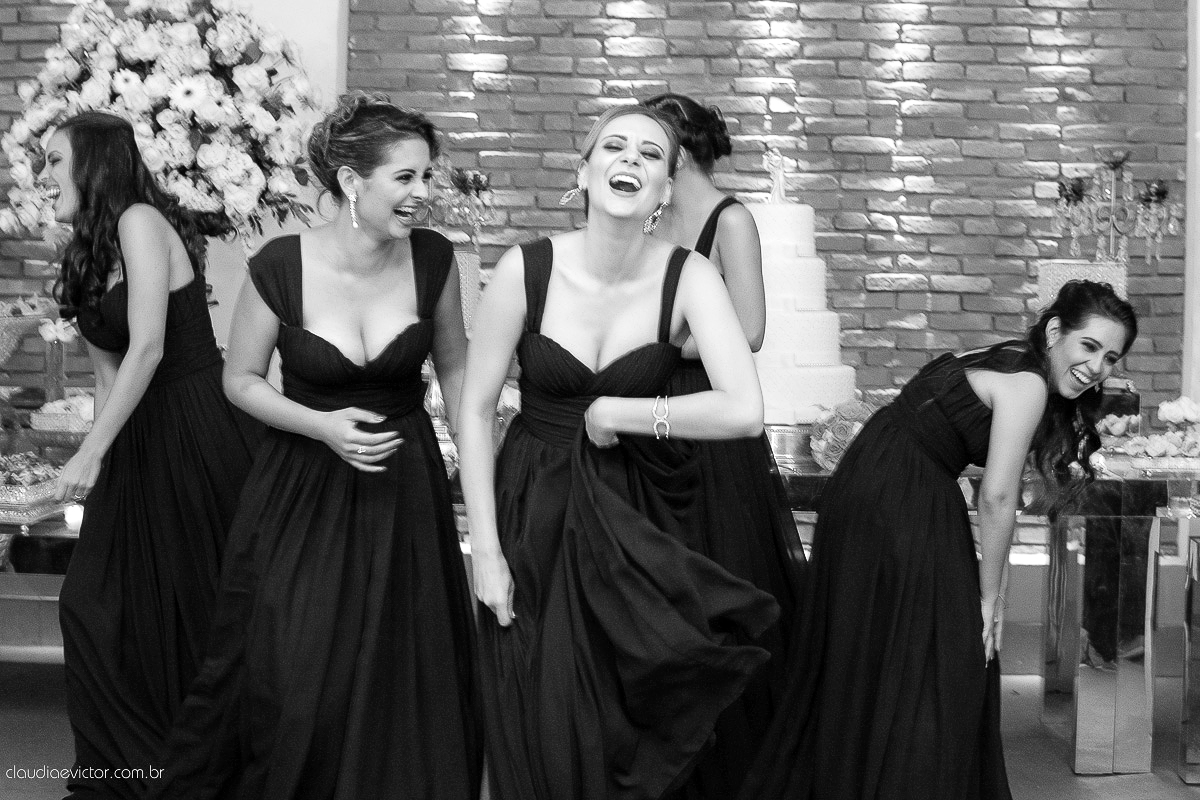 book, bride, casamento, ensaio, externa, fotógrafo de casamento de Vila Velha fotógrafo de casamento de Vitória fotógrafo de casamento de Serra Espirito Santo ES fotos criativas de casamento