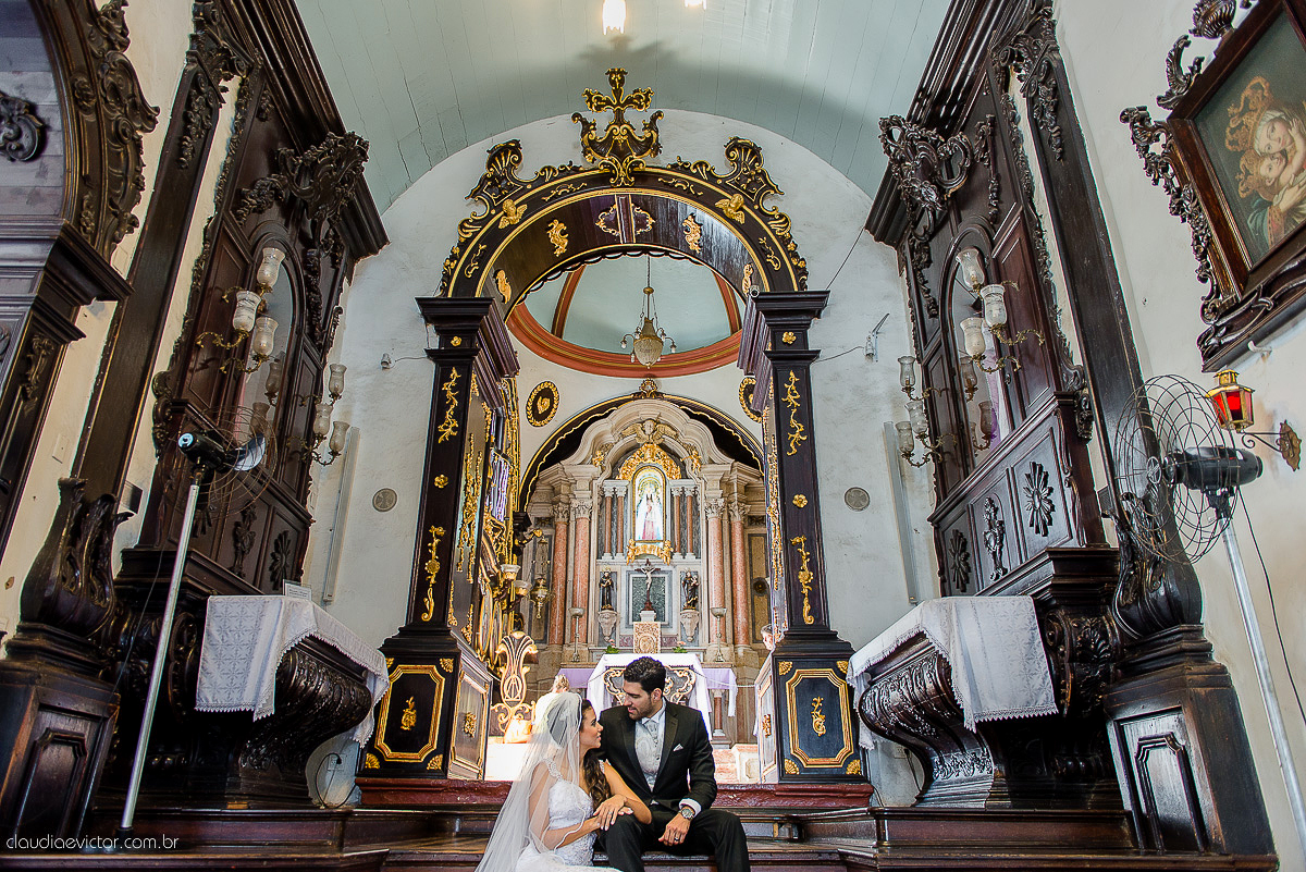 book, bride, casamento, ensaio, externa, fotógrafo de casamento de Vila Velha fotógrafo de casamento de Vitória fotógrafo de casamento de Serra Espirito Santo ES fotos criativas de casamento