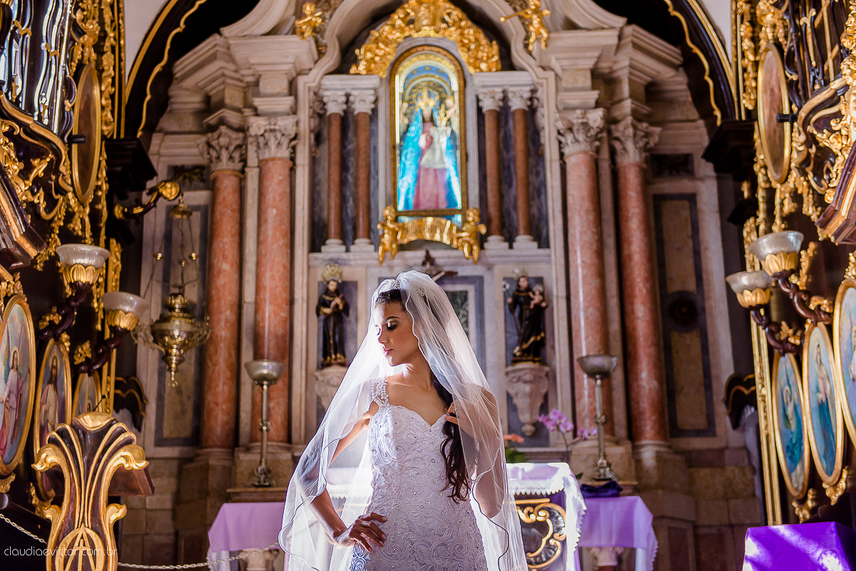 book, bride, casamento, ensaio, externa, fotógrafo de casamento de Vila Velha fotógrafo de casamento de Vitória fotógrafo de casamento de Serra Espirito Santo ES fotos criativas de casamento