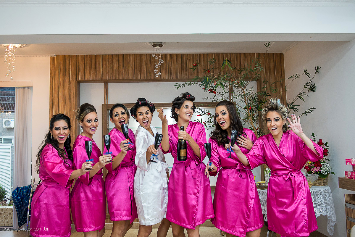 book, bride, casamento, ensaio, externa, fotógrafo de casamento de Vila Velha fotógrafo de casamento de Vitória fotógrafo de casamento de Serra Espirito Santo ES fotos criativas de casamento