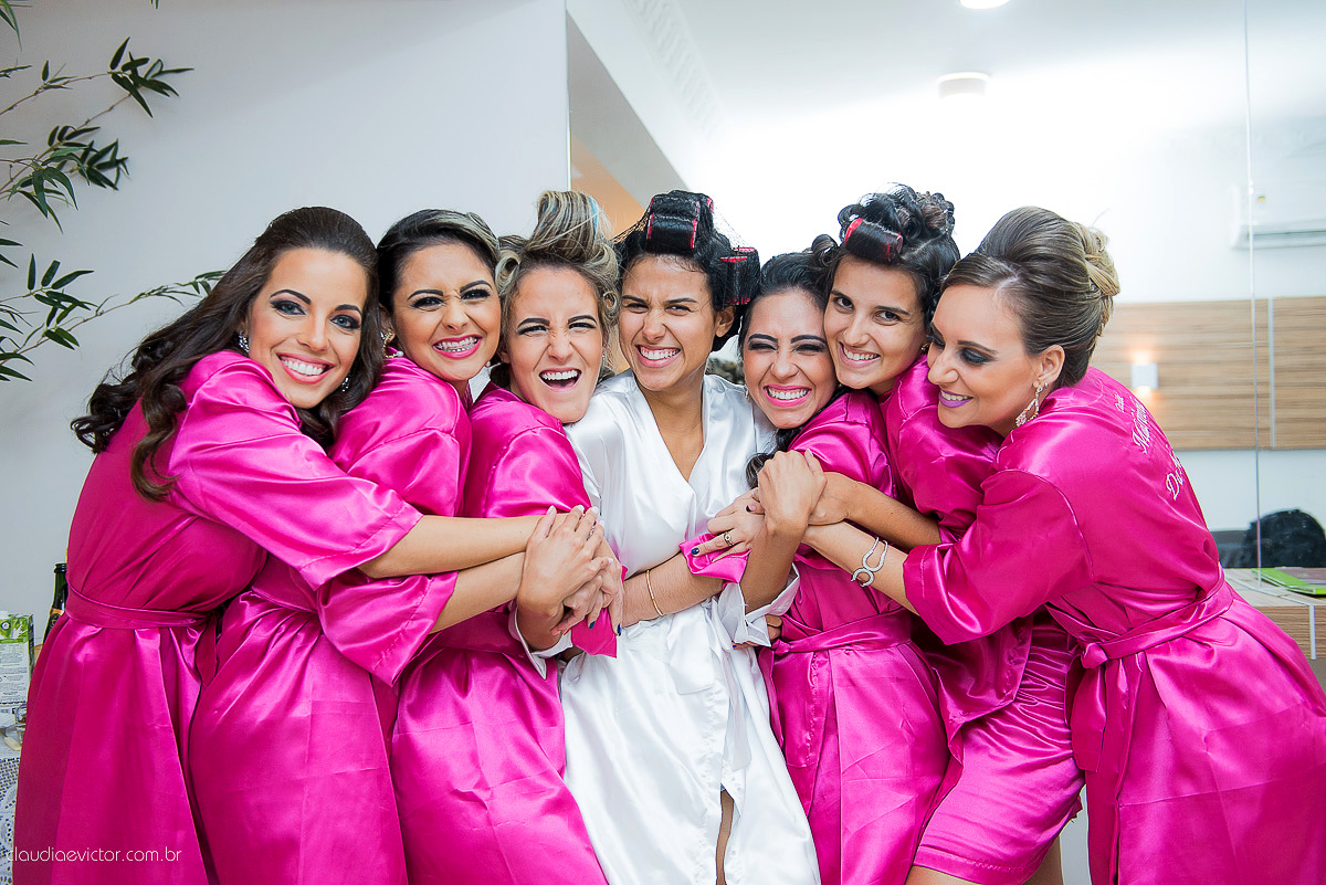 book, bride, casamento, ensaio, externa, fotógrafo de casamento de Vila Velha fotógrafo de casamento de Vitória fotógrafo de casamento de Serra Espirito Santo ES fotos criativas de casamento