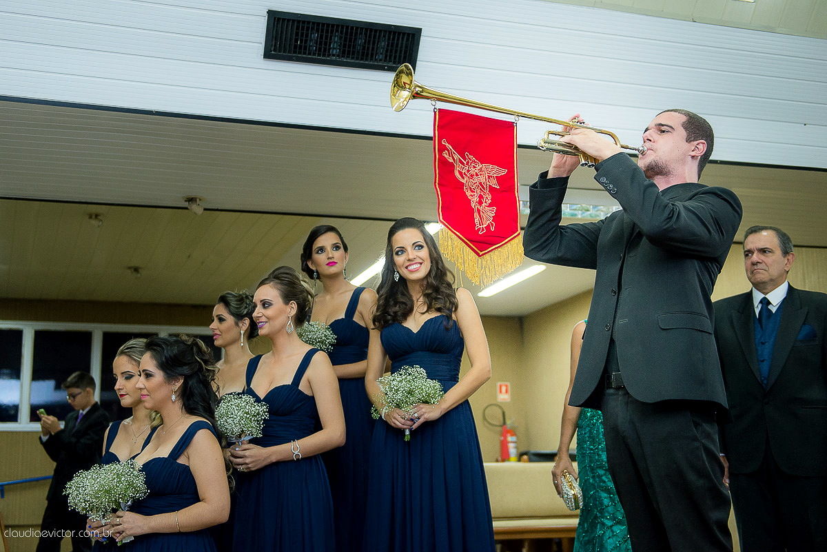 book, bride, casamento, ensaio, externa, fotógrafo de casamento de Vila Velha fotógrafo de casamento de Vitória fotógrafo de casamento de Serra Espirito Santo ES fotos criativas de casamento