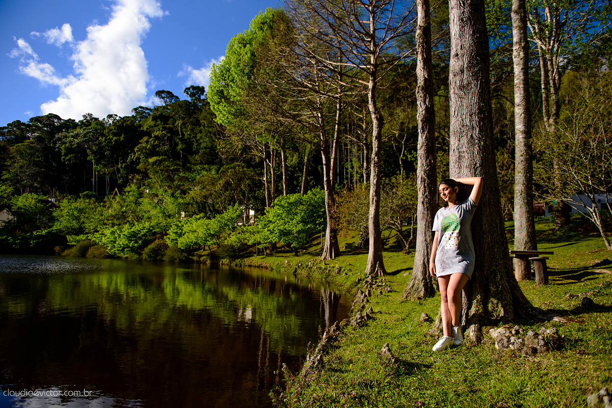 Lindo ensaio de 15 anos realizado por fotógrafos de casamento de vila velha fotógrafos de casamento de vitória fotógrafos de casamento de serra espirito santo ES em pedra azul na pousada monte verde
