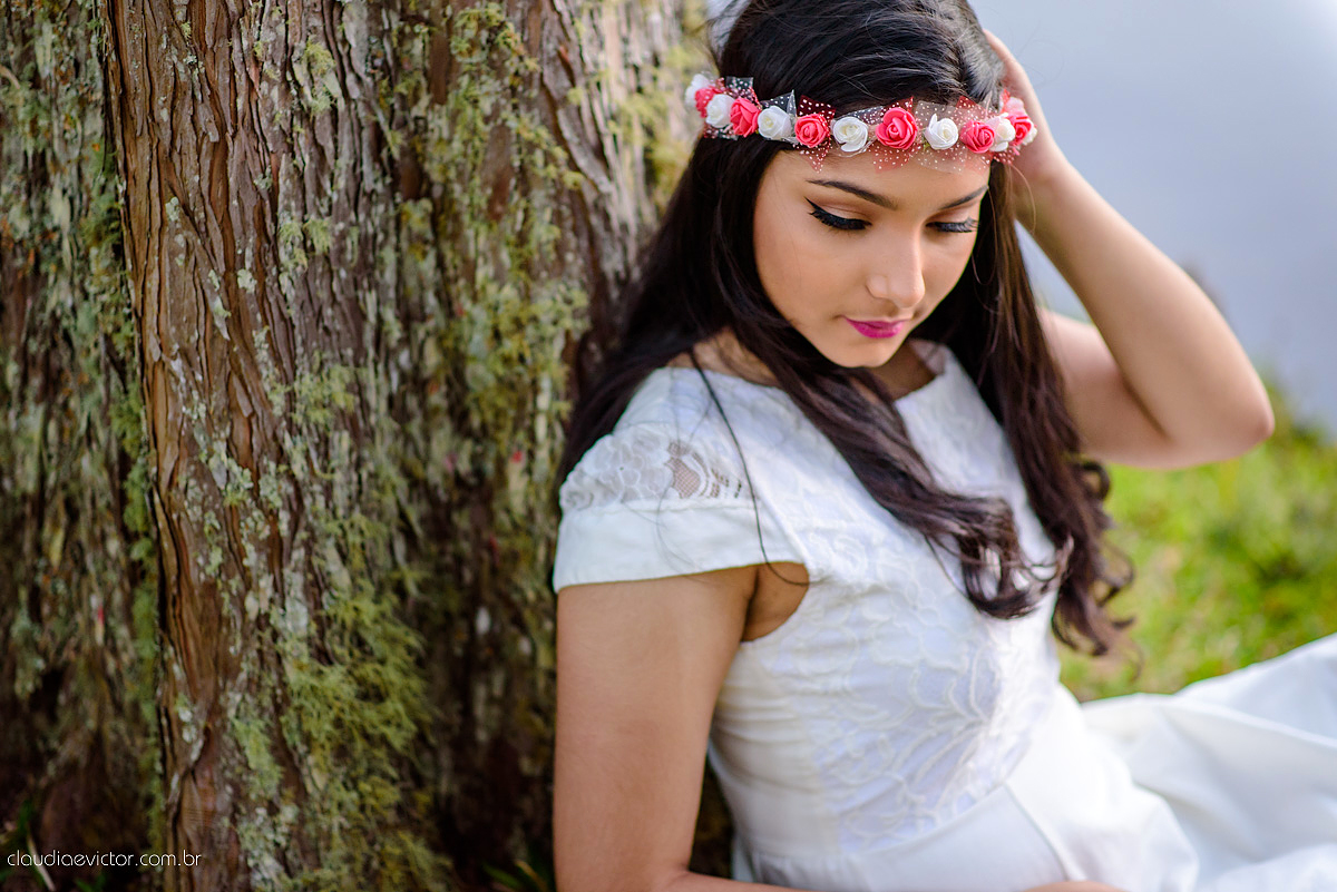 Lindo ensaio de 15 anos realizado por fotógrafos de casamento de vila velha fotógrafos de casamento de vitória fotógrafos de casamento de serra espirito santo ES em pedra azul na pousada monte verde