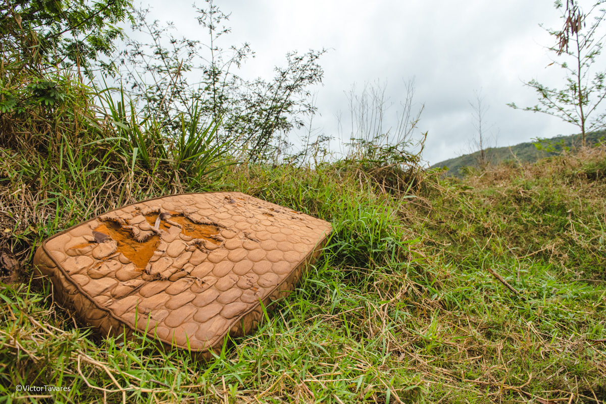 Fotos do rompimento da barragem da Samarco em Mariana que atingiu o distrito de Bento Rodrigues MG com ruínas lama e destruição