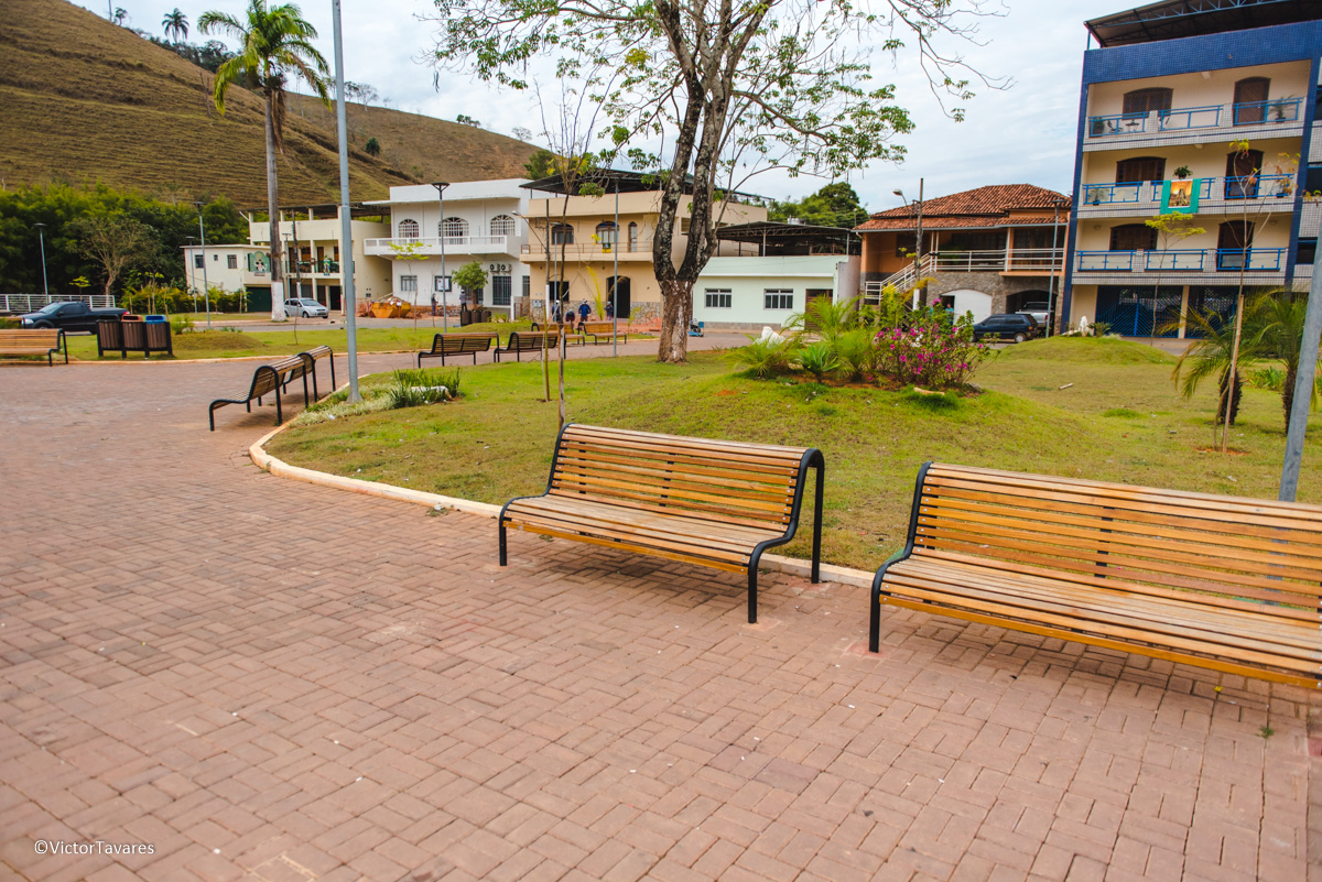 Fotos do rompimento da barragem da Samarco ocorrido em Mariana MG com lama destruição e ruínas em Barra Longa Minas Gerais