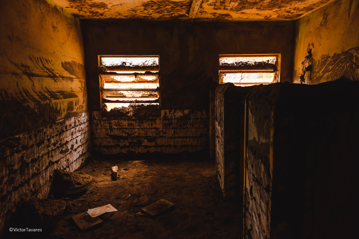 Fotos do rompimento da barragem da Samarco ocorrido em Mariana MG com lama destruição e ruínas em Paracatu de baixo Minas Gerais
