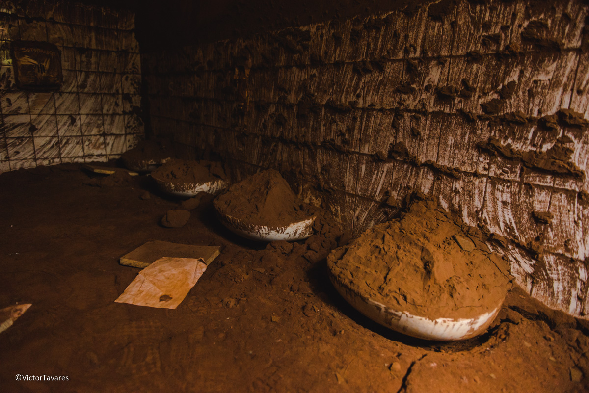 Fotos do rompimento da barragem da Samarco ocorrido em Mariana MG com lama destruição e ruínas em Paracatu de baixo Minas Gerais
