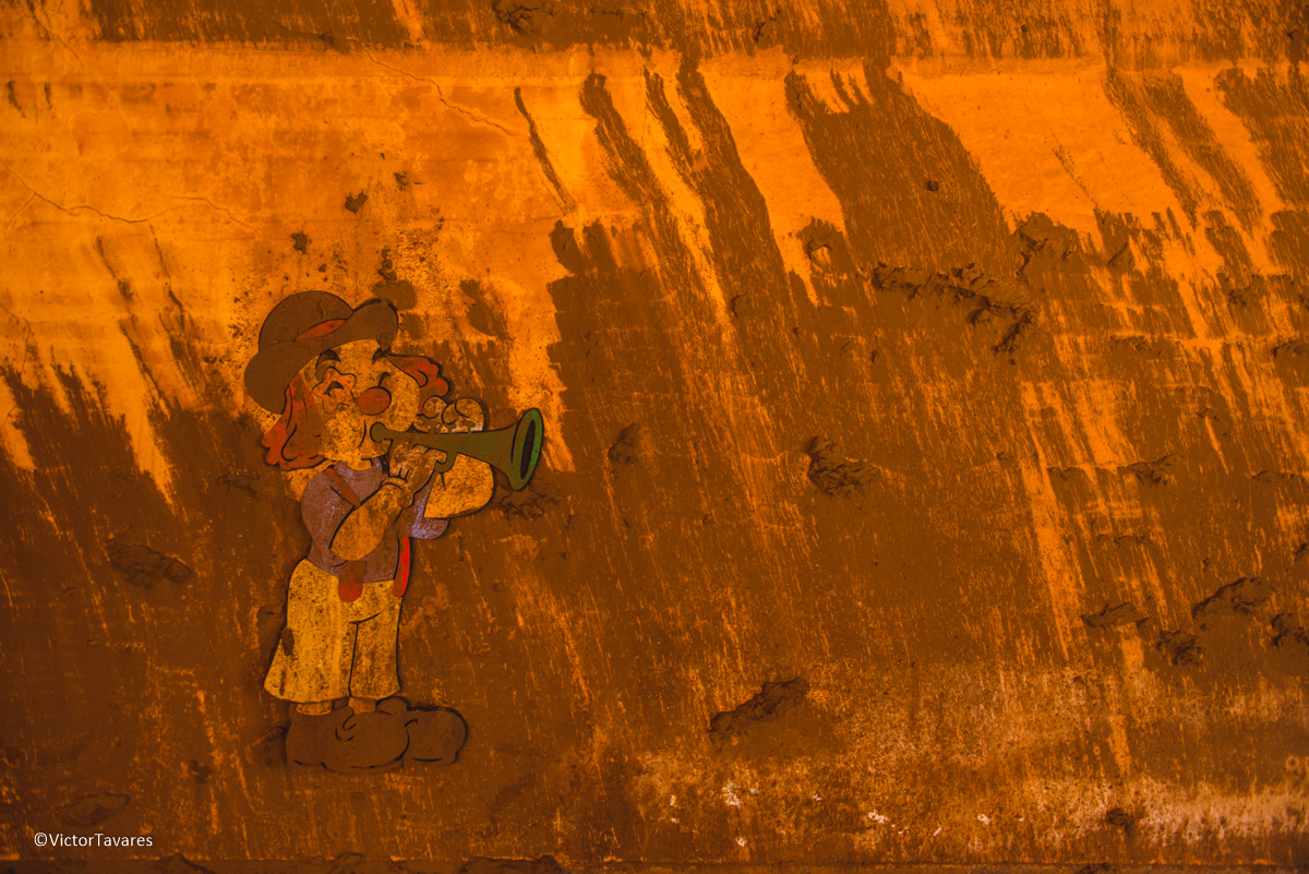 Fotos do rompimento da barragem da Samarco ocorrido em Mariana MG com lama destruição e ruínas em Paracatu de baixo Minas Gerais