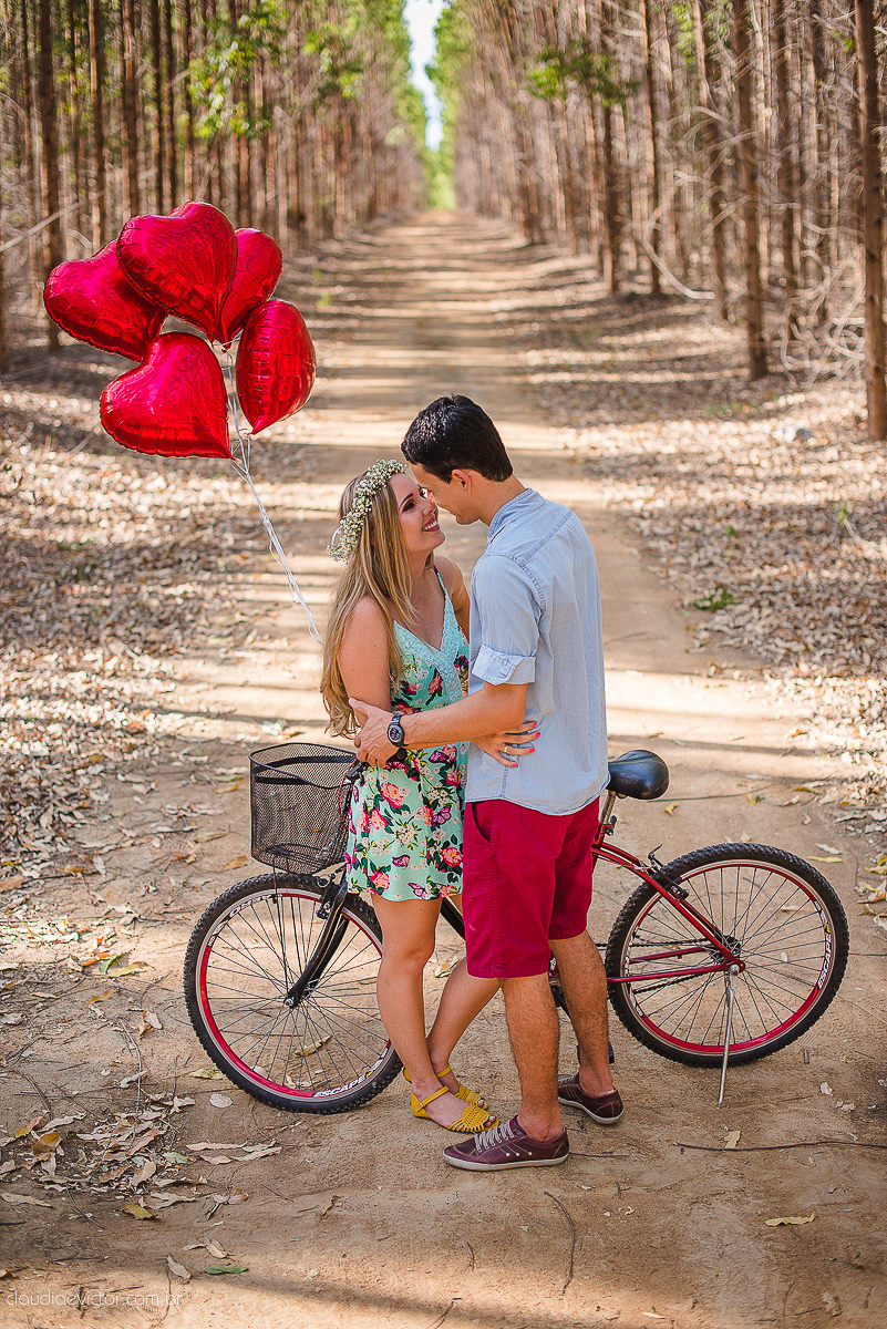 book, bride, casamento, ensaio, es, externa, fotógrafo de casamento de Vila Velha fotógrafo de casamento de Vitória fotógrafo de casamento de Serra Espirito Santo ES fotos criativas de casamento