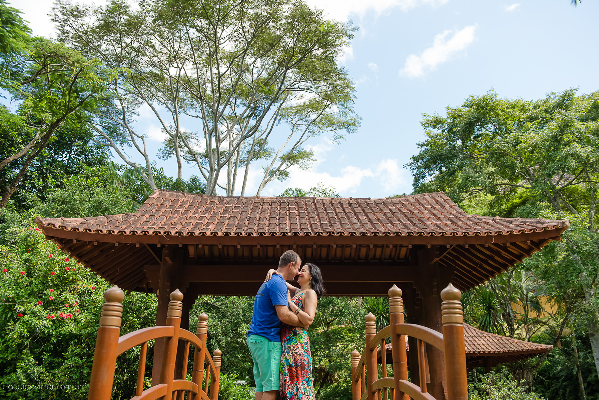 book, bride, casamento, ensaio, externa, por fotógrafo de casamento de Vila Velha  fotógrafo de casamento de Vitória fotógrafo de casamento de Serra Espirito Santo ES fotos criativas de casamento
