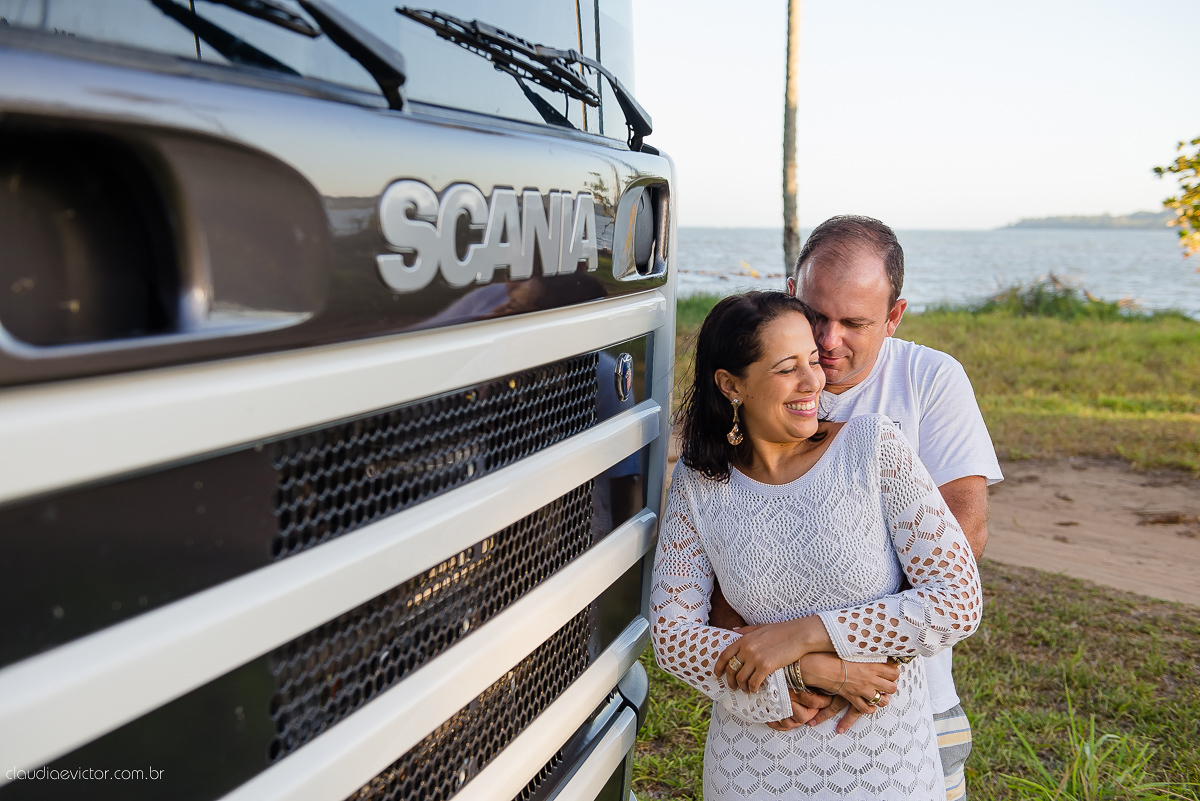 book, bride, casamento, ensaio, externa, por fotógrafo de casamento de Vila Velha  fotógrafo de casamento de Vitória fotógrafo de casamento de Serra Espirito Santo ES fotos criativas de casamento