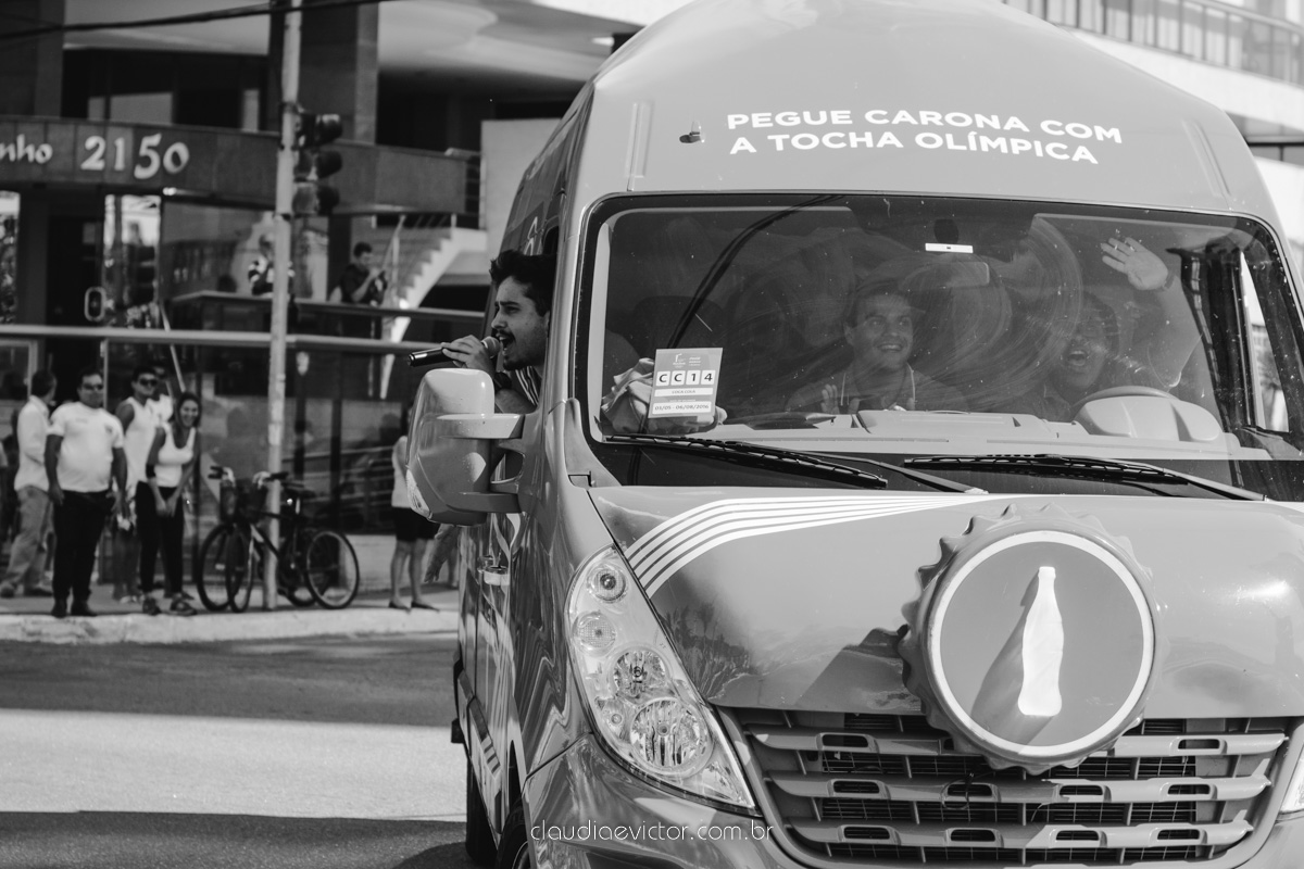 Passagem da tocha olimpica em Vila velha e Vitoria Espirito Santo chama olimpica Olimpiadas 2016 Rio2016 Rio Rio de Janeiro alegria jogos olimpicos Coca Cola Nissan Bradesco