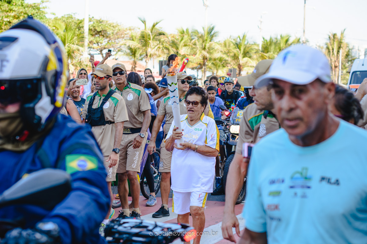 Passagem da tocha olimpica em Vila velha e Vitoria Espirito Santo chama olimpica Olimpiadas 2016 Rio2016 Rio Rio de Janeiro alegria jogos olimpicos Coca Cola Nissan Bradesco