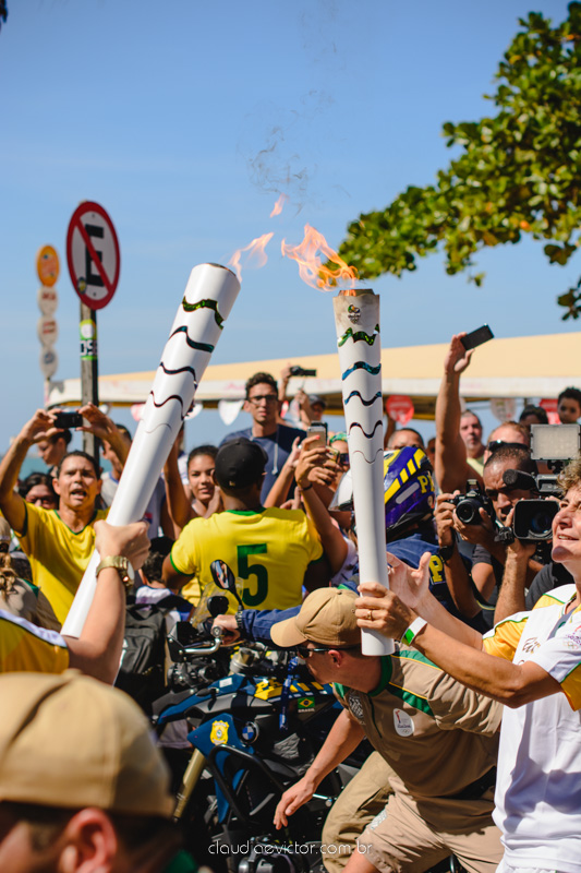 Passagem da tocha olimpica em Vila velha e Vitoria Espirito Santo chama olimpica Olimpiadas 2016 Rio2016 Rio Rio de Janeiro alegria jogos olimpicos Coca Cola Nissan Bradesco