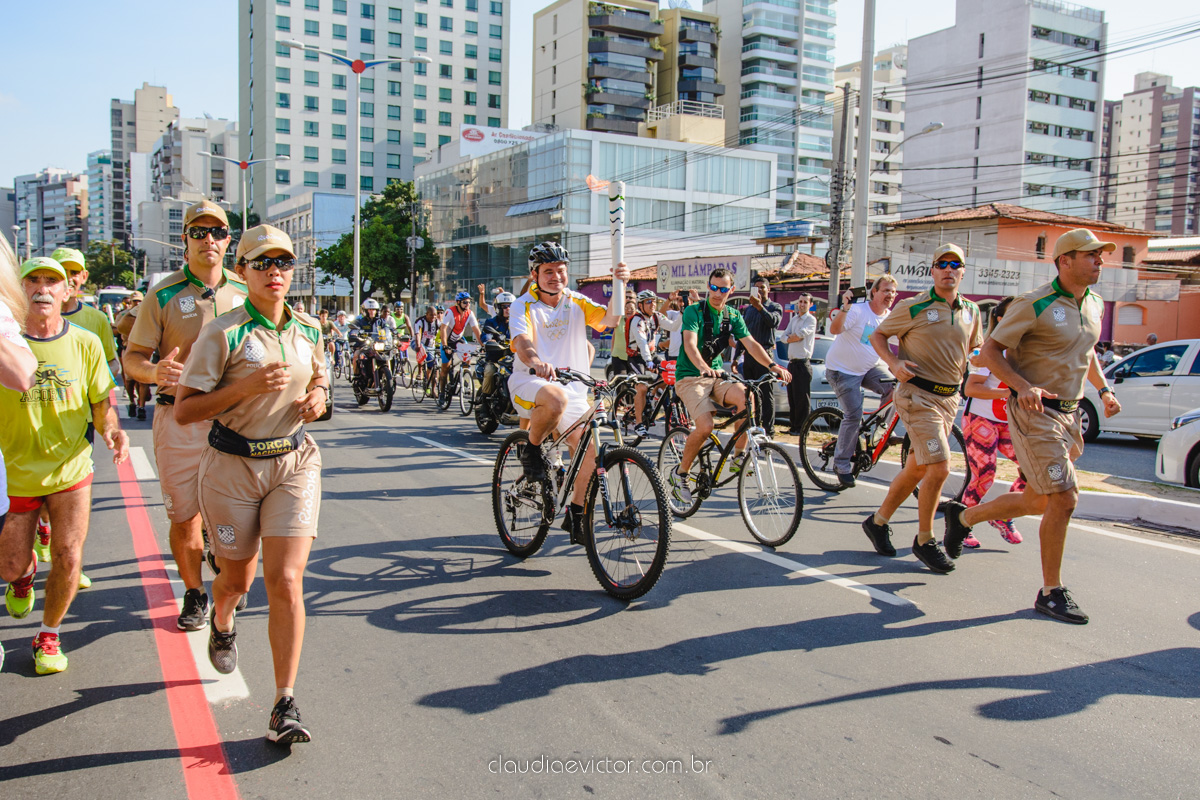 Passagem da tocha olimpica em Vila velha e Vitoria Espirito Santo chama olimpica Olimpiadas 2016 Rio2016 Rio Rio de Janeiro alegria jogos olimpicos Coca Cola Nissan Bradesco