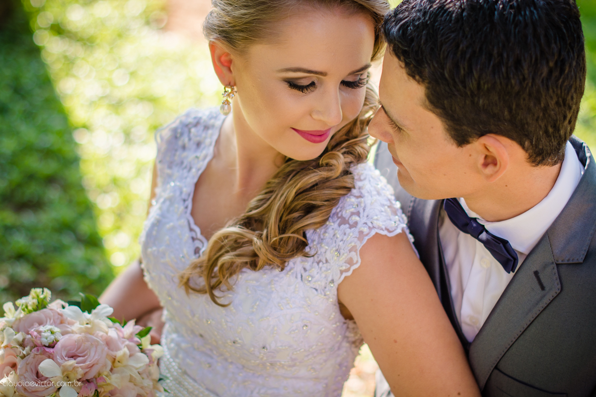 book, bride, casamento, ensaio, externa, por fotógrafo de casamento de Vila Velha  fotógrafo de casamento de Vitória fotógrafo de casamento de Serra Espirito Santo ES fotos criativas de casamento