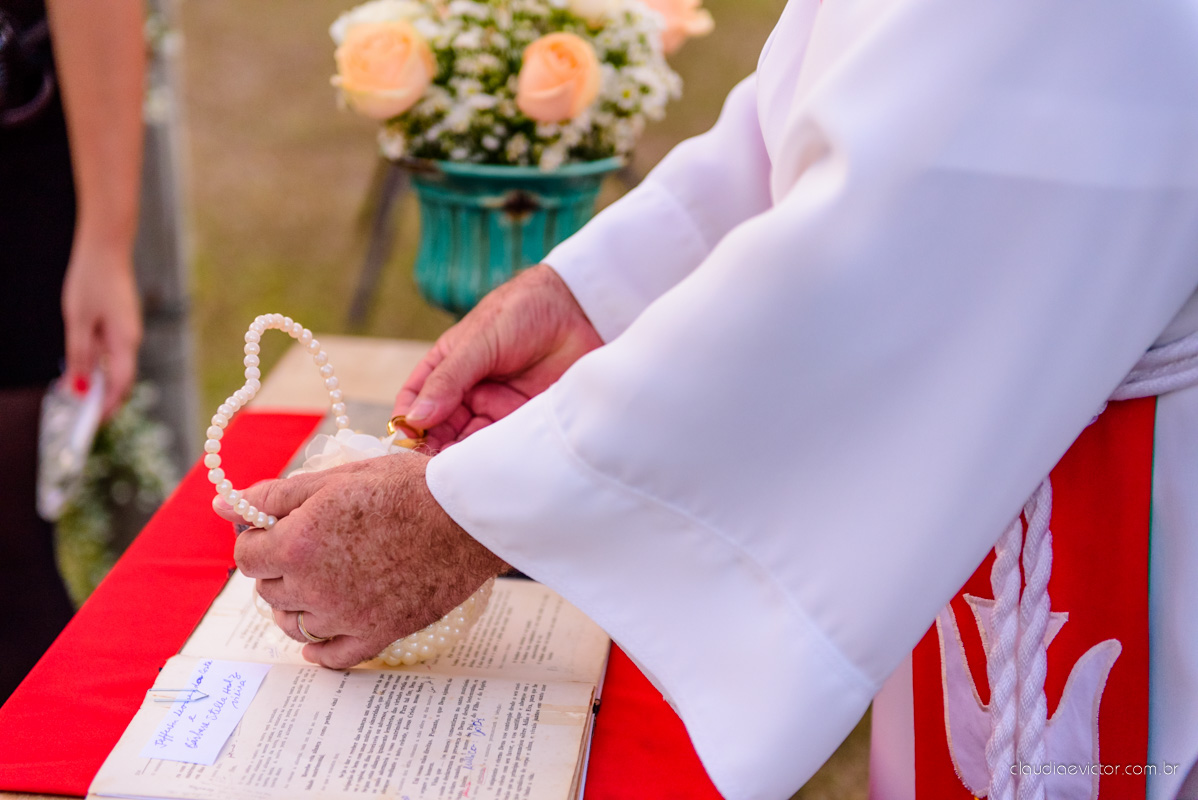 book, bride, casamento, ensaio, externa, por fotógrafo de casamento de Vila Velha  fotógrafo de casamento de Vitória fotógrafo de casamento de Serra Espirito Santo ES fotos criativas de casamento