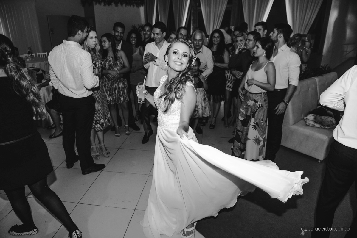 book, bride, casamento, ensaio, externa, por fotógrafo de casamento de Vila Velha  fotógrafo de casamento de Vitória fotógrafo de casamento de Serra Espirito Santo ES fotos criativas de casamento