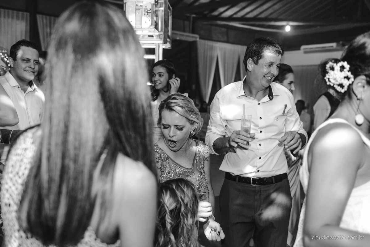 book, bride, casamento, ensaio, externa, por fotógrafo de casamento de Vila Velha  fotógrafo de casamento de Vitória fotógrafo de casamento de Serra Espirito Santo ES fotos criativas de casamento