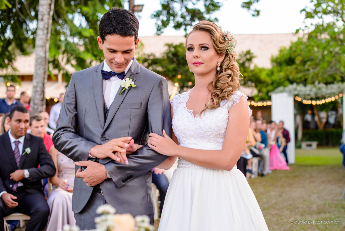 book, bride, casamento, ensaio, externa, por fotógrafo de casamento de Vila Velha  fotógrafo de casamento de Vitória fotógrafo de casamento de Serra Espirito Santo ES fotos criativas de casamento