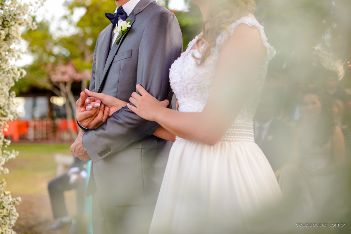 book, bride, casamento, ensaio, externa, por fotógrafo de casamento de Vila Velha  fotógrafo de casamento de Vitória fotógrafo de casamento de Serra Espirito Santo ES fotos criativas de casamento